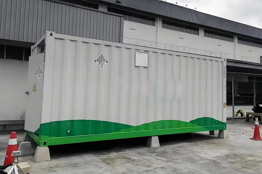 Southeast Asia 250Kw/500Kwh Commercial Battery Energy Storage Project In Powers Industrial EV Charging Stations